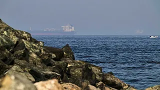Trump Publishes Map Labeling the Strait of Hormuz as "New American Territory," Iran Responds: Pur...