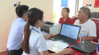 "Mobile Public Service" supports citizens with administrative procedures | Thanh Hoa Television