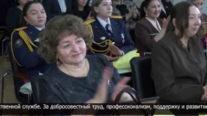 Аким Петропавловска поздравил женщин с 8 Марта