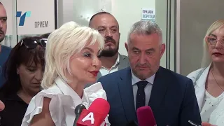 Волонтерите во битолската болница кои 8 месеци работат без пари не добија одговор од премиерот