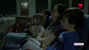 La quarta edició del cicle Hora Blava arrenca amb ‘Els misteriosos contes del pomer’