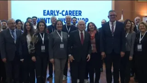 Başkent Üniversitesi'nde Yapay Zeka Çalıştayında Prof. Haberal Konuklarıyla Tek Tek İlgilendi