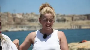 Viżjoni - Tiġieġa ??????? bil-Meraq tal-Inbid Abjad