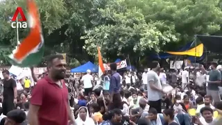 India protests: Government officials fail to reach deal with Cockroach Janta Party