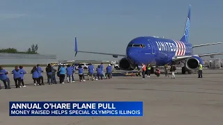 More than 110 teams pull plane at O'Hare, raise more than $230,000 for Special Olympics Illinois