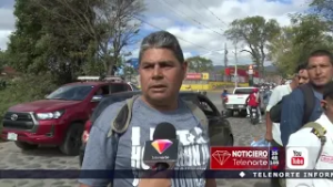 Bomberos rescatan a un hombre que estaba debajo de la rampa del Panamá Soberana en Esteli.
