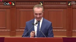 'Sikur Shqipërinë t'ia ketë lënë babai'/ Baçi sulmon Ramën për "Territorialen": Po grabit hartën sot