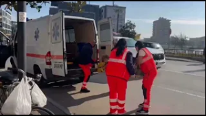 Një endacak i identifikuar si Qirjako Ferti, është gjetur pa ndjenja mëngjesin e sotëm në Fier.