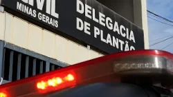 Fight between family members during wedding leaves four people injured in Carmo do Paranaíba.