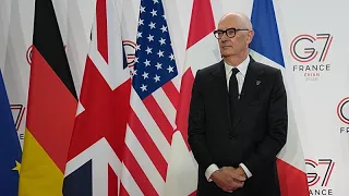 Finance Minister Roland Lescure calls for a eurozone economic recovery