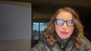 რატომ მოხვდათ ძალიან მწარედ  ქოცებს და რატომ იყო  კუდამოძუებული კობახიძე - ნინო ჯანგირაშვილის ვიდეო