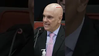 Vorcaro asked Justice Alexandre de Moraes about fleeing the country: "Do you think I should be ou...