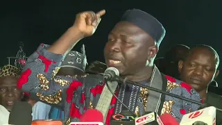 PRESIDENT BARROW INAUGURATES GUNJUR BEACHFRONT ROAD NETWORK