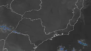 PREVISÃO DO TEMPO: FRENTE FRIA AVANÇA PELO LITORAL DO SUDESTE, MAS TEMPO SEGUE ESTÁVEL NA REGIÃO