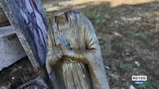 L'Aquila - Beheaded Madonna statue