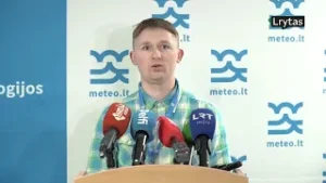 „Tokio šalčio nebuvo jau seniai“: tarnybos patarė, kaip geriausiai pasiruošti speigui