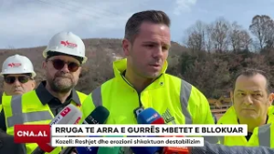RRUGA TE ARRA E GURRËS MBETET E BLLOKUAR/ Kozeli: Reshjet dhe erozioni shkaktuan destabilizim