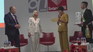 Silver Lion Award presented to Baraclit by the Municipality of Bibbiena