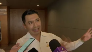 Disminución de remesas por políticas de Donald Trump, afecta a comerciantes de Acayucan