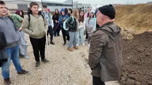 Tešanjska hronika 999: Tešanj sadi hiljade stabala da spasi pčele – u toku velika akcija!