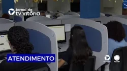 Companies must provide human customer support from 8 AM to 8 PM every day