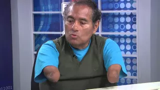 Entrevista con Félix Espinoza, el pintor que hace arte con su boca