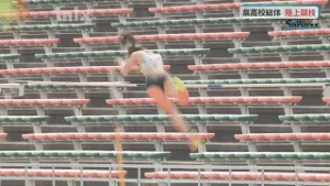 女子棒高跳で山口県高校記録更新 山口県高校総体陸上競技