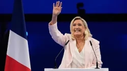 Marine Le Pen launches presidential campaign with vow to restore 'rule of law'