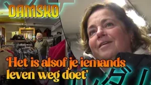 Esther brengt de laatste spullen van haar overleden moeder naar de kringloop - VERHALENFABRIEK