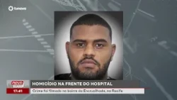 Homicide in front of the hospital. Crime caught on camera in the Encruzilhada neighborhood, in Re...