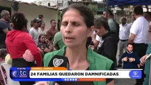 Incendio en Pradito Bajo, Armenia, deja 24 familias damnificadas