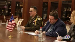 Սուրեն Պապիկյանն ընդունել է ՀՀ-ում ԱՄՆ դեսպանության գործերի ժամանակավոր հավատարմատար Դեյվիդ Ալենին