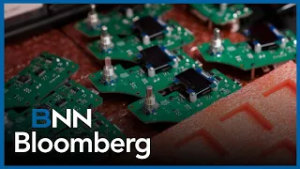 Chip stocks slides, investors rotate into software