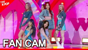 Weeekly, Holiday Party (위클리, Holiday Party) [THE SHOW, Fancam, 210810] 4K 60p