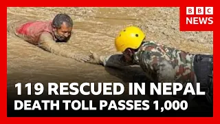 119 people rescued in Nepal as death toll passes 1,000 with 4,000 missing | BBC News