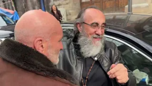 Միքայել արքեպիսկոպոս Աջապահյանը տանն է. ինչպես դիմավորեցին նրան Գյումրիում