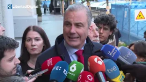 Ortega Smith carga contra Abascal y Almeida