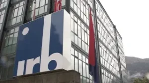 LA RICERCATRICE SCIENTIFICA