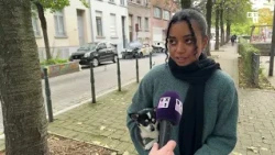 Trois voitures calcinées retrouvées par les habitants des Marolles le lendemain des émeutes