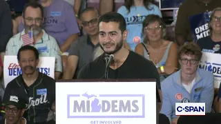 El-Sayed jokes about Mike Rogers' name