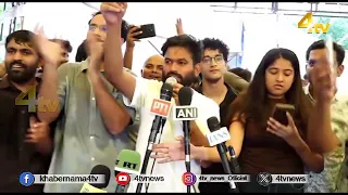 Jubilation at Jantar Mantar after Dharmendra Pradhan Resignation.
