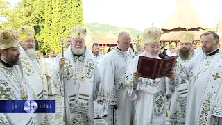 Nouă ierarhi au sfințit paraclisul Mănăstirii Bârsana