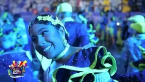 ¡LA NUEVA GENERACIÓN DE BAILARINES DEL SALSODROMO 2025! Ni la lluvia los detuvo.