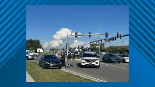Woman critically wounded in shooting involving 2 motorists in Metairie