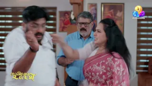 അരുന്ധതിയും ത്യാഗരാജനും നേർക്കുനേർ