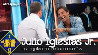 Julio Iglesias Jr. cuenta cómo tiraban sujetadores a su padre en los conciertos - El Hormiguero