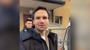 Užfiksavo V. Germano paleidimą į laisvę: atsakė į keletą žurnalistų klausimų