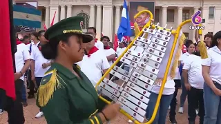 🌟 Presentación del Colegio La Salle, con la participación de la banda y gimnasia rítmica. 🥁🎺