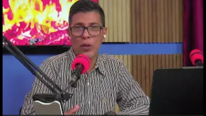 !!! SIN TANTOS CUENTOS SONDRA MACOLLINS GARVIN CANDIDATA A LA PRESIDENCIA  !!!