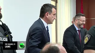 Top Channel/ “Nderim për heronjtë e UÇK”, Veliaj: Thaçi, Veseli, Krasniqi e Selimi qytetarë nderi